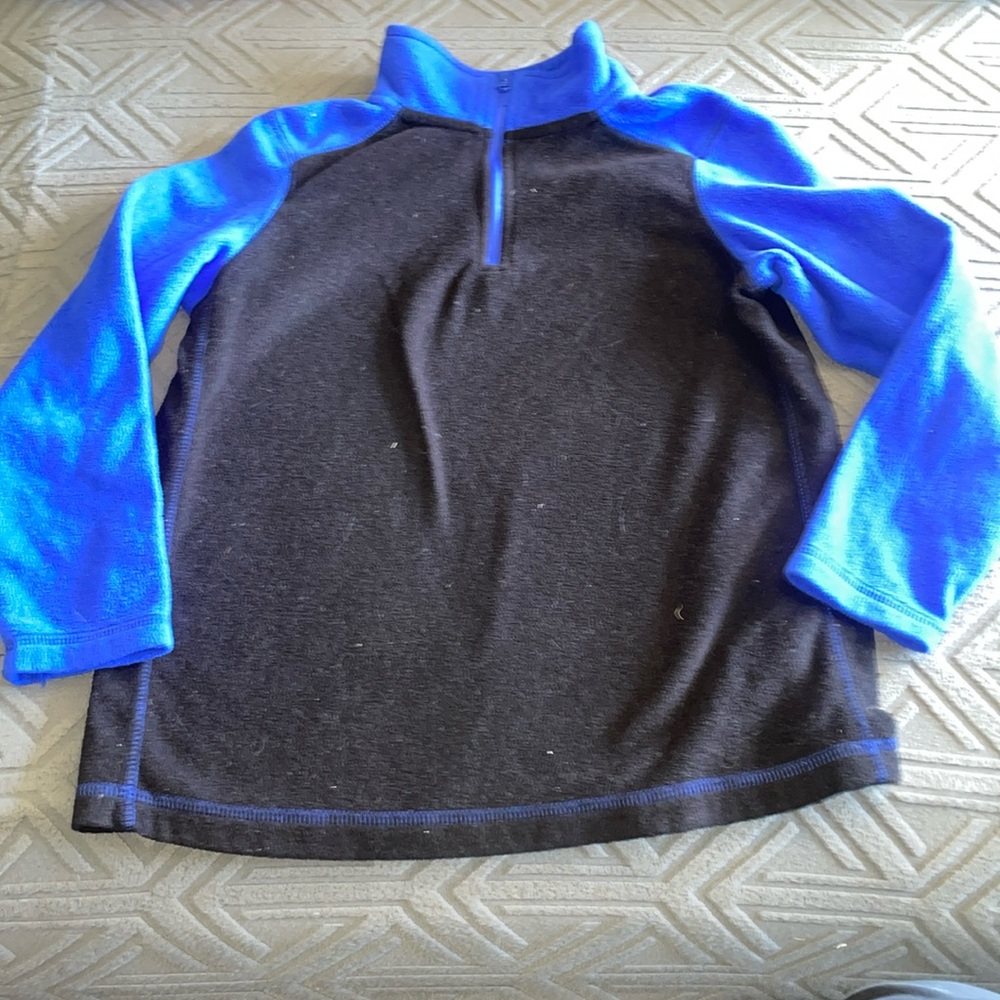 Boy sweatshirt